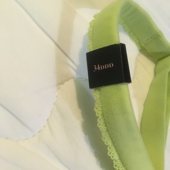 Victoria’s Secret Lime green bra - Picture 4 of 5